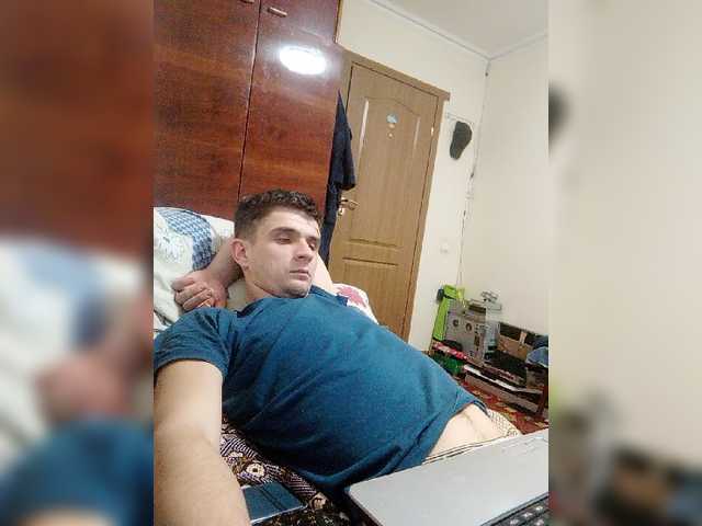 Live sex webcam photo for ROMANTIKOVUCH #277616442