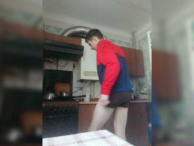 Live sex webcam photo for ROMANTIKOVUCH #277756795