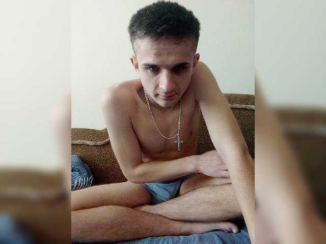 Live sex webcam photo for ROMANTIKOVUCH #277830990