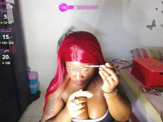 Live sex webcam photo for ROOSGONZALEX #290545632