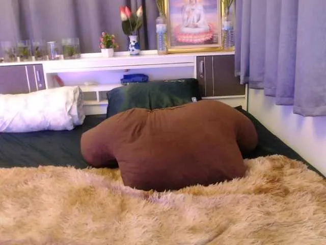 Live sex webcam photo for ROSEESY #272193002