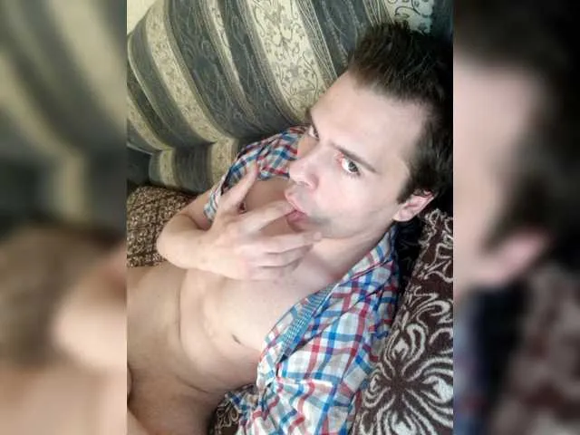 Live sex webcam photo for ROTvvvROT #276361366