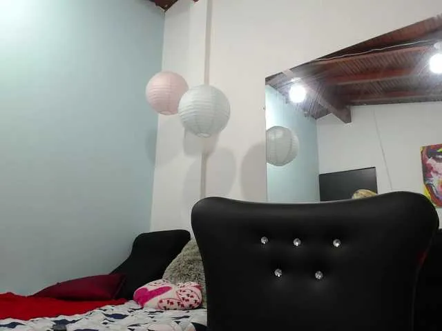 Live sex webcam photo for ROUUSSEE #274430118