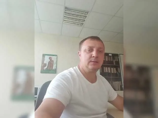 Live sex webcam photo for RTzai #278258468