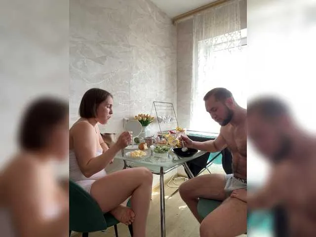 Live sex webcam photo for RUS577643 #293674173
