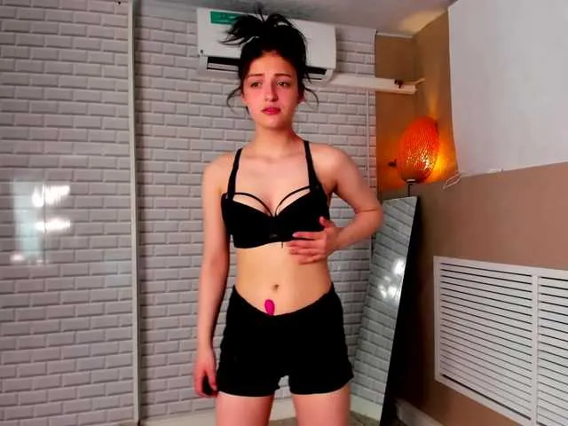 Live sex webcam photo for Ra1sler #273255245