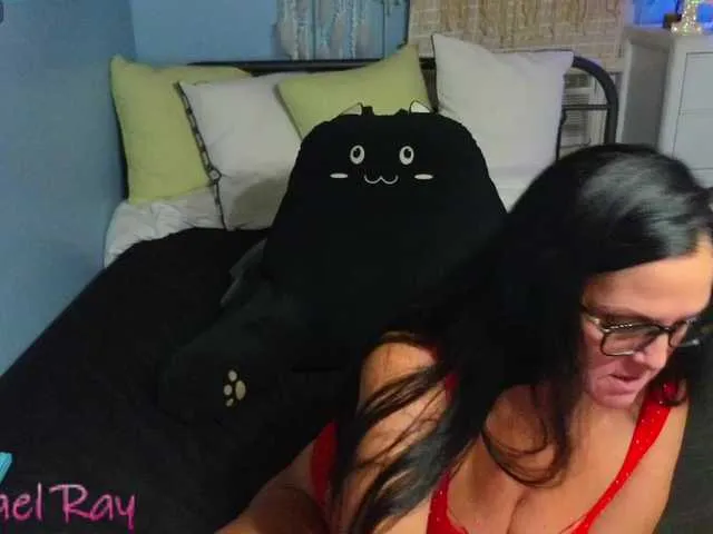 Live sex webcam photo for RachaelRay69 #292111409