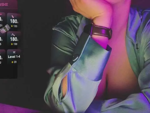 Live sex webcam photo for Rachel-Hashimoto #278084763