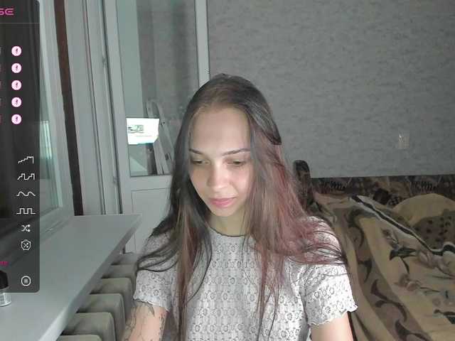 Live sex webcam photo for Rachel-Sharps #276102486