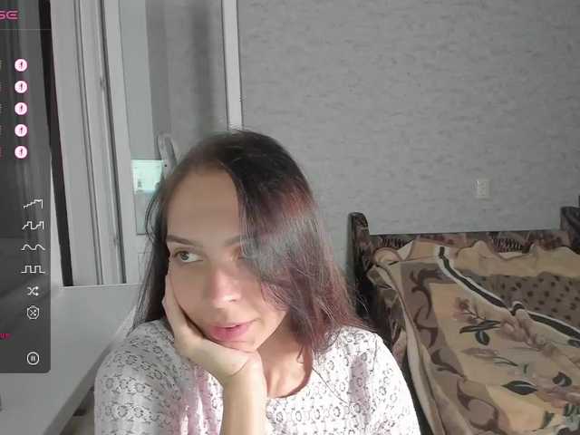 Live sex webcam photo for Rachel-Sharps #276109377