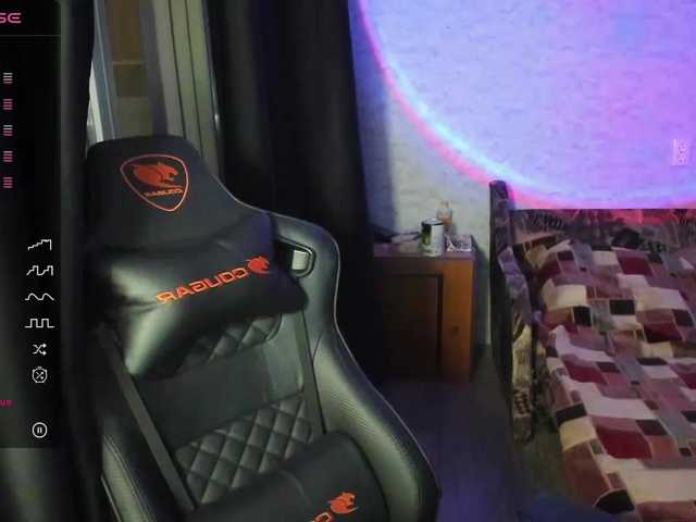 Live sex webcam photo for Rachel-Sharps #276553620