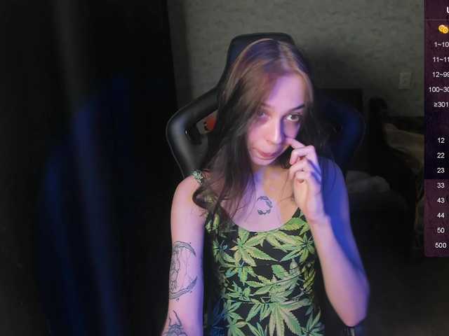 Live sex webcam photo for Rachel-Sharps #277693907