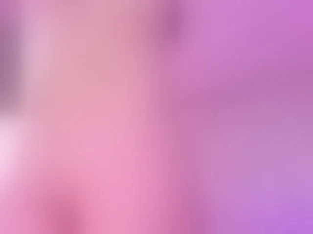 Live sex webcam photo for RachelCooper #290350921