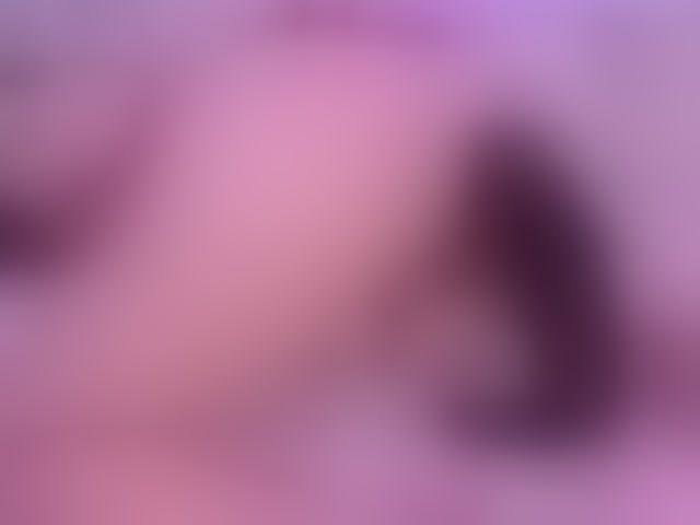 Live sex webcam photo for RachelCooper #290645257