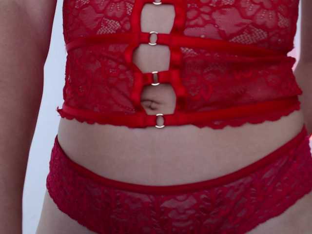 Live sex webcam photo for RachelCupper #277915704