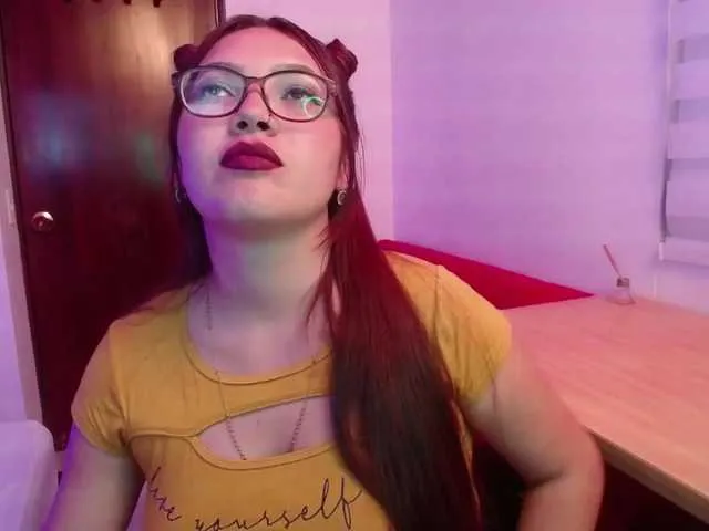 Live sex webcam photo for RachelDupont #272999211