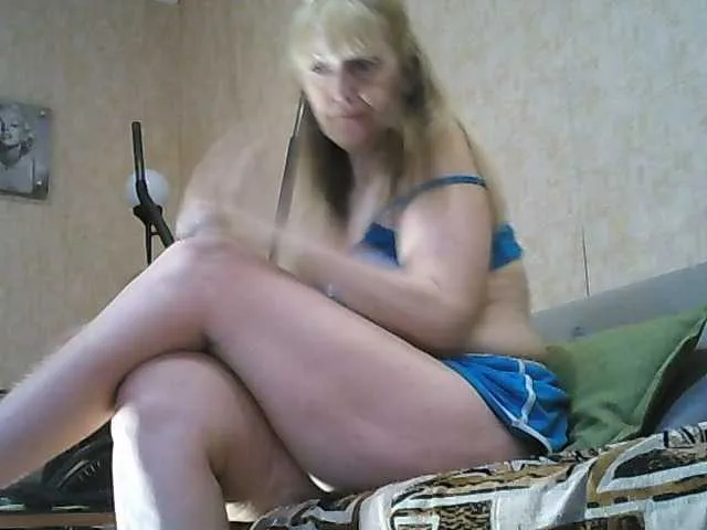 Live sex webcam photo for RachelORose #273153223
