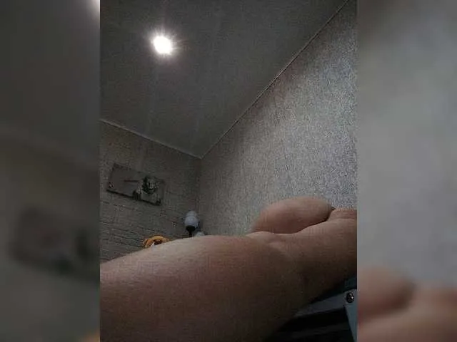 Live sex webcam photo for RachelORose #276439881