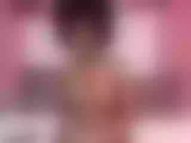 Live sex webcam photo for RachelStone #274414345