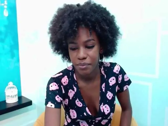 Live sex webcam photo for RachelStone #274532427