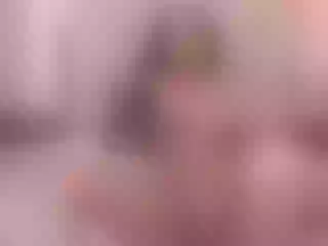 Live sex webcam photo for RachelStone #277046836