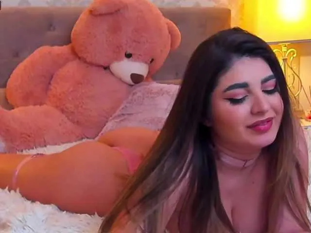Live sex webcam photo for RachelSwan #272817675