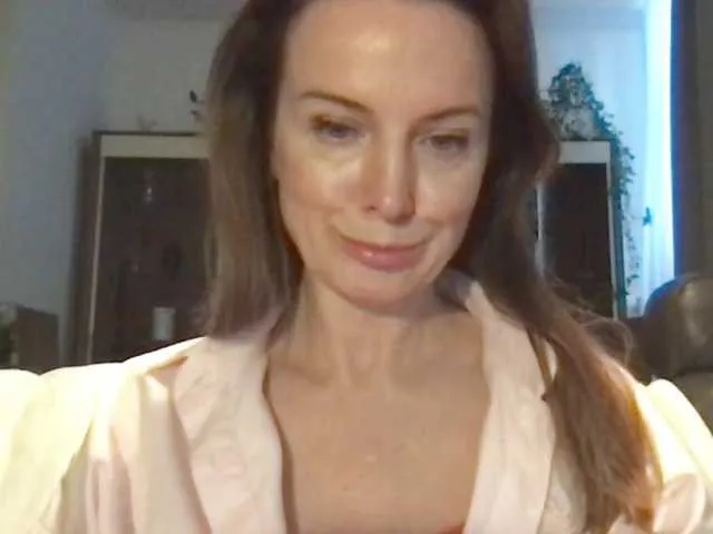 Live sex webcam photo for RachelSweet #275744013