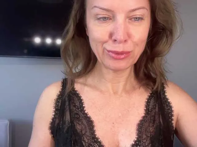 Live sex webcam photo for RachelSweet #291351671