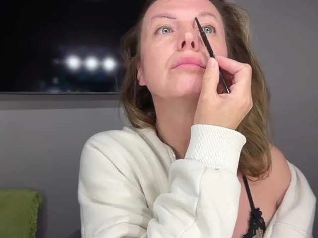 Live sex webcam photo for RachelSweet #291995259