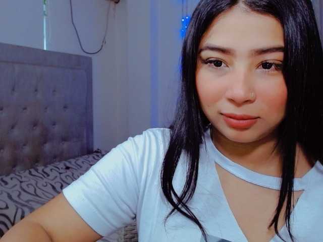 Live sex webcam photo for Rachelcute #272584844