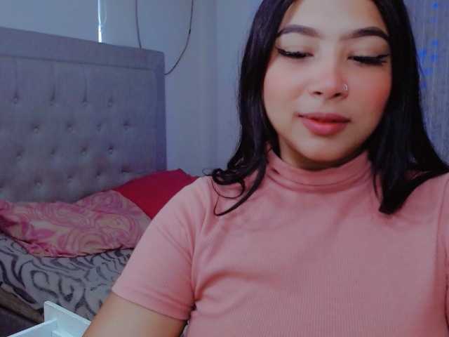 Live sex webcam photo for Rachelcute #273627351