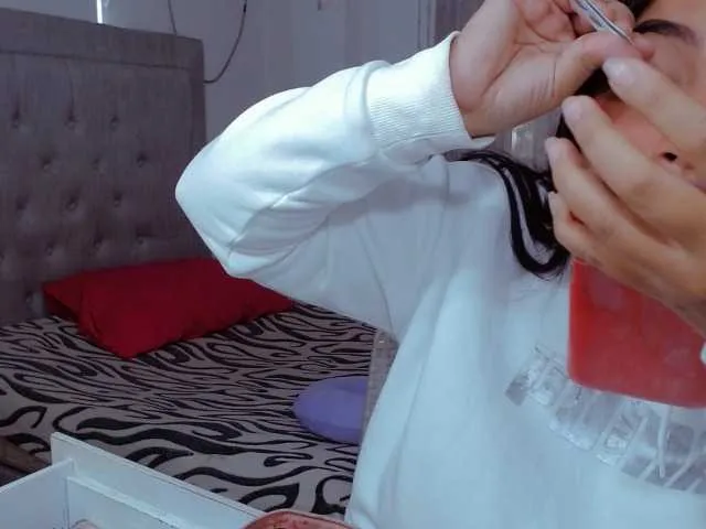 Live sex webcam photo for Rachelcute #273700046