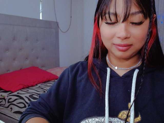 Live sex webcam photo for Rachelcute #274546660