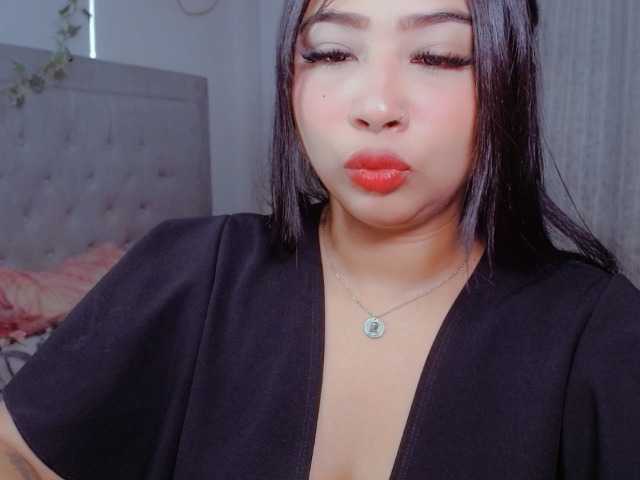 Live sex webcam photo for Rachelcute #275951006