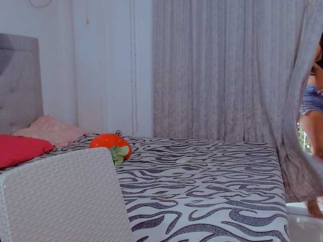 Live sex webcam photo for Rachelcute #276095736