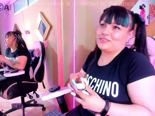 Live sex webcam photo for RachellKors #287971631