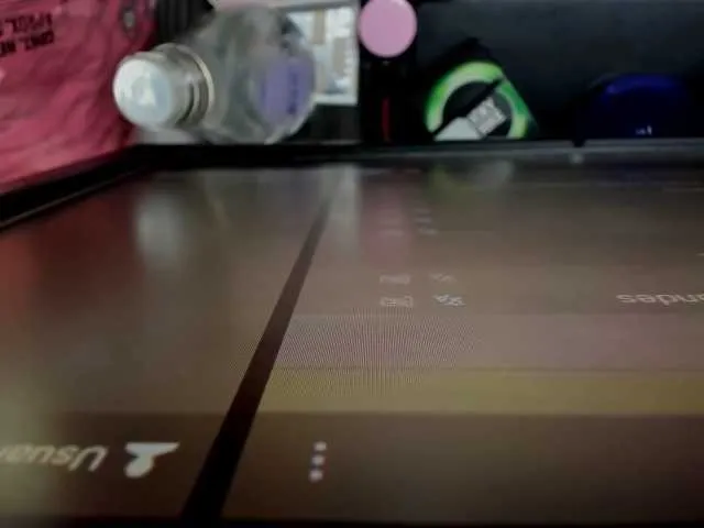 Live sex webcam photo for RachelleWoods69 #292326819