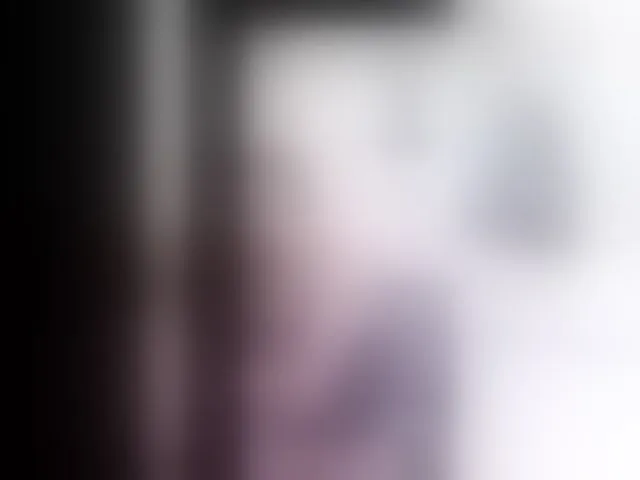 Live sex webcam photo for RachelsX #293071675