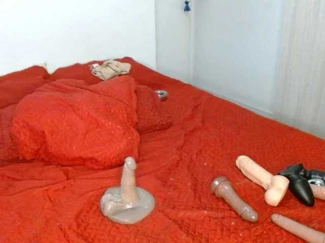 Live sex webcam photo for Rafaela69Fun #287997406