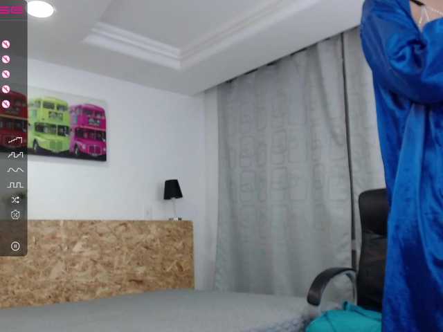 Live sex webcam photo for RafaelaCasti #273487179