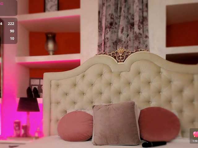 Live sex webcam photo for RagazzaaBella #290778396