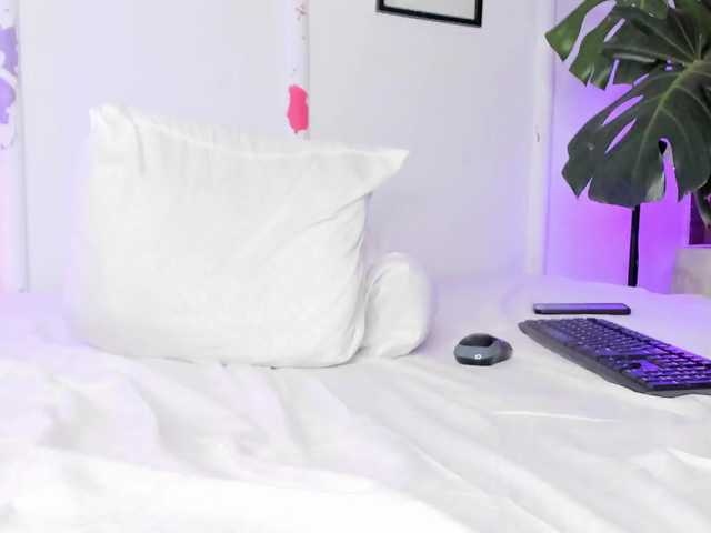 Live sex webcam photo for RaileMillers #291117584