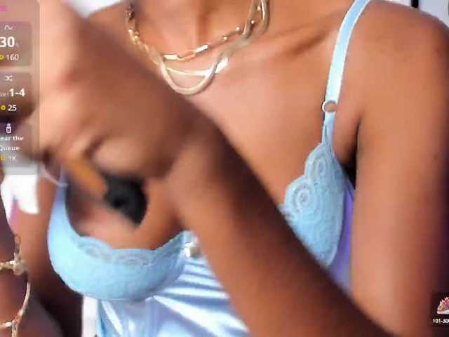 Live sex webcam photo for RaileMillers #291141888