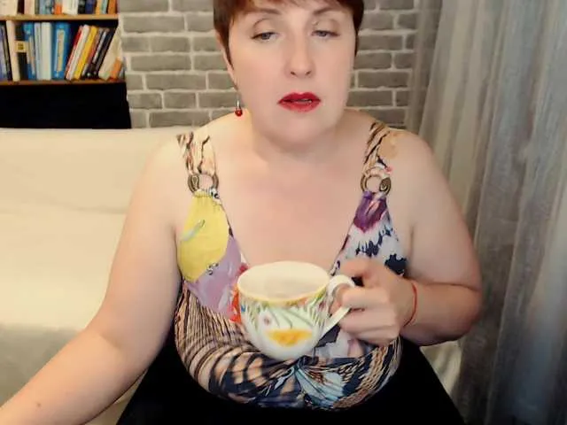 Live sex webcam photo for RainbowLady #291313678