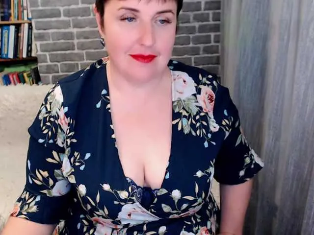 Live sex webcam photo for RainbowLady #292106705