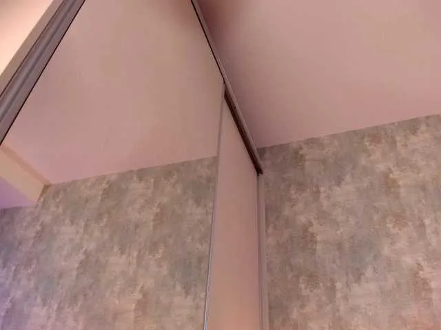 Live sex webcam photo for Raisa1gee #292362008