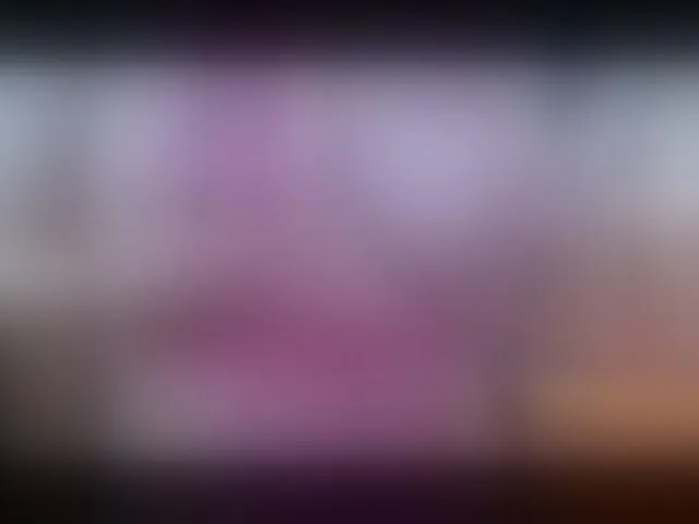Live sex webcam photo for RaisaAllen #293639368