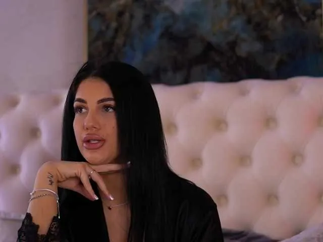 Live sex webcam photo for RaisaKali #290916712