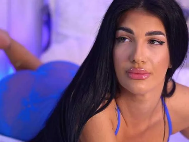 Live sex webcam photo for RaisaKali #291800394