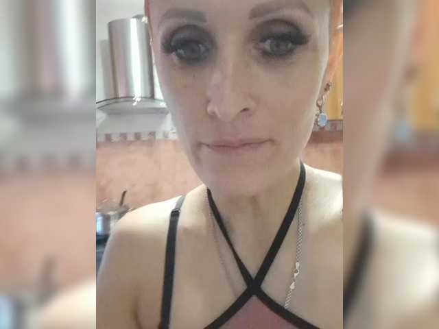 Live sex webcam photo for Raisin #292048960